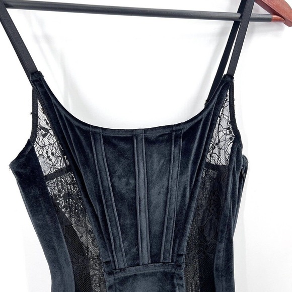 NWT VICTORIA'S SECRET Sexy Black Velvet & Lace Garter slip Lingerie - Picture 5 of 10